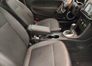 2016 Volkswagen Beetle in Clearwater, FL 33764 - 18145637 21
