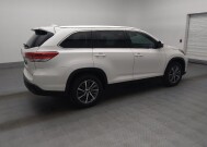 2019 Toyota Highlander in Lauderdale Lakes, FL 33313 - 18145681 10