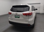 2019 Toyota Highlander in Lauderdale Lakes, FL 33313 - 18145681 7