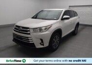 2019 Toyota Highlander in Lauderdale Lakes, FL 33313 - 18145681 1