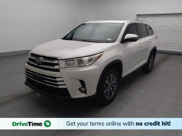 2019 Toyota Highlander in Lauderdale Lakes, FL 33313