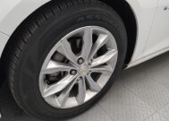 2019 Chevrolet Malibu in Wichita, KS 67207 - 18145769 31