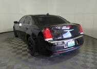 2018 Chrysler 300 in Midlothian, IL 60445 - 18145777 6