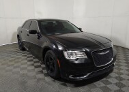 2018 Chrysler 300 in Midlothian, IL 60445 - 18145777 13