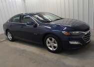 2022 Chevrolet Malibu in Fairfield, OH 45014 - 18145887 11