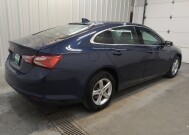 2022 Chevrolet Malibu in Fairfield, OH 45014 - 18145887 10
