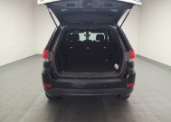 2017 Jeep Grand Cherokee in Bakersfield, CA 93309 - 18145922 29