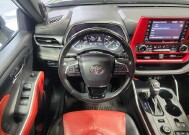 2021 Toyota Highlander in Cinnaminson, NJ 08077 - 18145970 18