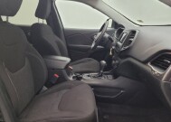 2019 Jeep Cherokee in Conway, SC 29526 - 18146086 21