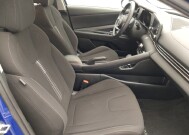 2023 Hyundai Elantra in Wichita, KS 67207 - 18146163 21