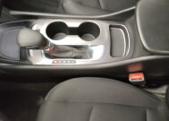 2021 Chevrolet Malibu in Topeka, KS 66611 - 18146164 26