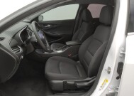 2021 Chevrolet Malibu in Topeka, KS 66611 - 18146164 17