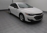 2021 Chevrolet Malibu in Topeka, KS 66611 - 18146164 13
