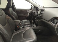 2019 Jeep Cherokee in Grand Rapids, MI 49508 - 18146178 21
