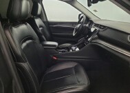 2021 Jeep Grand Cherokee L in New Castle, DE 19720 - 18146192 21