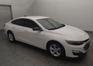 2020 Chevrolet Malibu in Live Oak, TX 78233 - 18146210 11