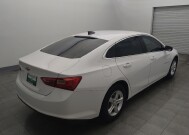 2020 Chevrolet Malibu in Live Oak, TX 78233 - 18146210 9