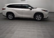 2021 Toyota Highlander in Oklahoma City, OK 73139 - 18146221 11