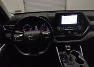 2021 Toyota Highlander in Oklahoma City, OK 73139 - 18146221 22