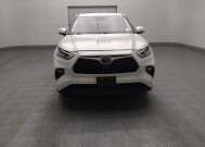2021 Toyota Highlander in Oklahoma City, OK 73139 - 18146221 14