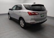 2020 Chevrolet Equinox in Topeka, KS 66611 - 18146253 5