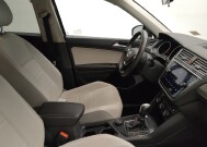 2021 Volkswagen Tiguan in Peoria, IL 61615 - 18146255 21