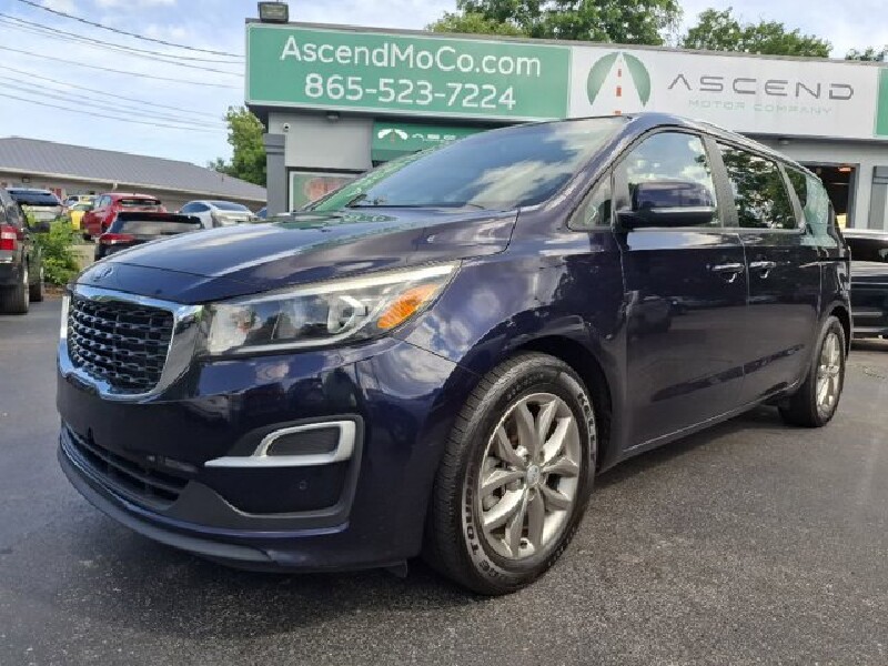 2019 Kia Sedona in Knoxville, TN 37912 - 18146361