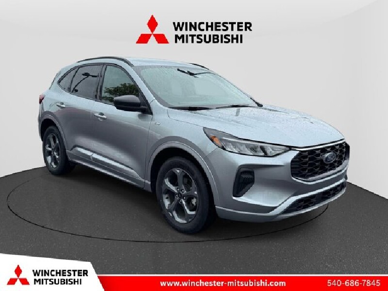 2024 Ford Escape in Winchester, VA 22602 - 18146367