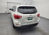 2017 Nissan Pathfinder in Fayetteville, NC 28304 - 18146555 6