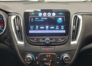 2018 Chevrolet Malibu in Indianapolis, IN 46219 - 18146669 25