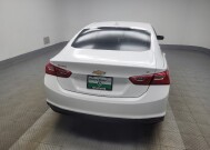 2018 Chevrolet Malibu in Indianapolis, IN 46219 - 18146669 7
