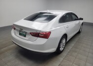 2018 Chevrolet Malibu in Indianapolis, IN 46219 - 18146669 9