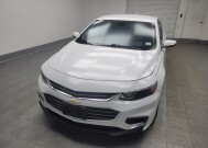 2018 Chevrolet Malibu in Indianapolis, IN 46219 - 18146669 15