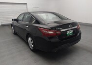 2018 Nissan Altima in Orlando, FL 32808 - 18146677 5