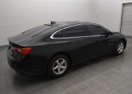 2018 Chevrolet Malibu in Temple, TX 76502 - 18146726 10