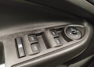 2017 Ford Escape in Peoria, IL 61615 - 18146874 27