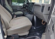2005 Chevrolet Express 2500 in Greenville, SC 29607 - 18146974 16