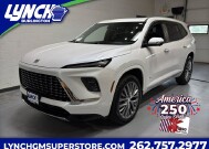 2025 Buick Enclave in Burlington, WI 53105 - 18146994 4