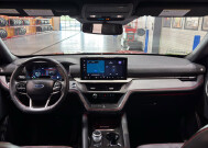 2025 Ford Explorer in Burlington, WI 53105 - 18147001 16