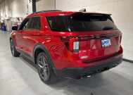 2025 Ford Explorer in Burlington, WI 53105 - 18147001 3