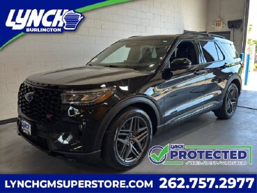 2025 Ford Explorer in Burlington, WI 53105