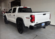 2023 Chevrolet Colorado in Burlington, WI 53105 - 18147011 4