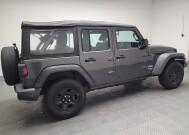 2018 Jeep Wrangler in Fresno, CA 93726 - 18147049 10
