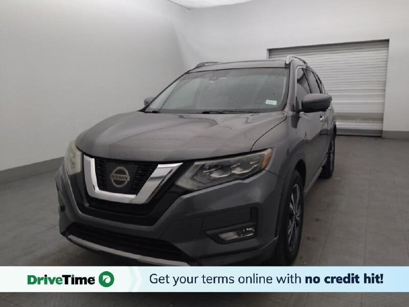 2017 Nissan Rogue in Tampa, FL 33612 - 18147060