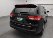 2017 Kia Sorento in Savannah, GA 31419 - 18147146 7