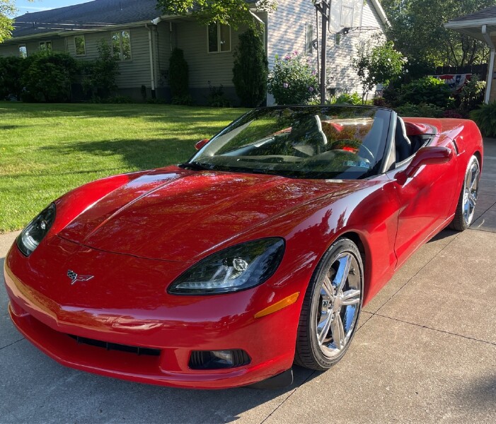 2005 Chevrolet Corvette in Fairview, PA 16415 - 18147161