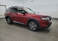 2022 Nissan Pathfinder in Pittsburgh, PA 15237 - 18147241 11