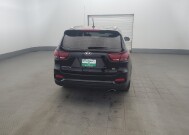 2020 Kia Sorento in Pittsburgh, PA 15237 - 18147244 7