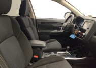 2020 Mitsubishi Outlander in Lombard, IL 60148 - 18147266 21