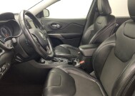 2019 Jeep Cherokee in Sanford, FL 32773 - 18147299 17